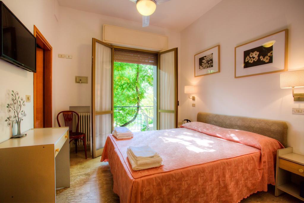 Albergo Villa Lucia Bellaria-Igea Marina Room photo